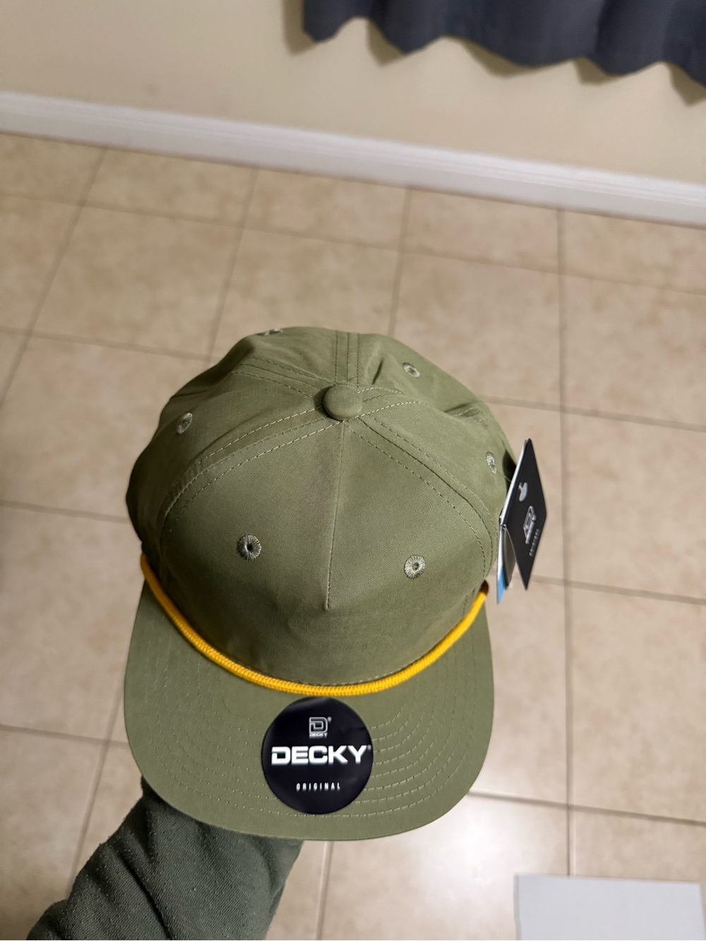 DECKY hat  Snapback Hat with Yellow Rope - Picture 2 of 7